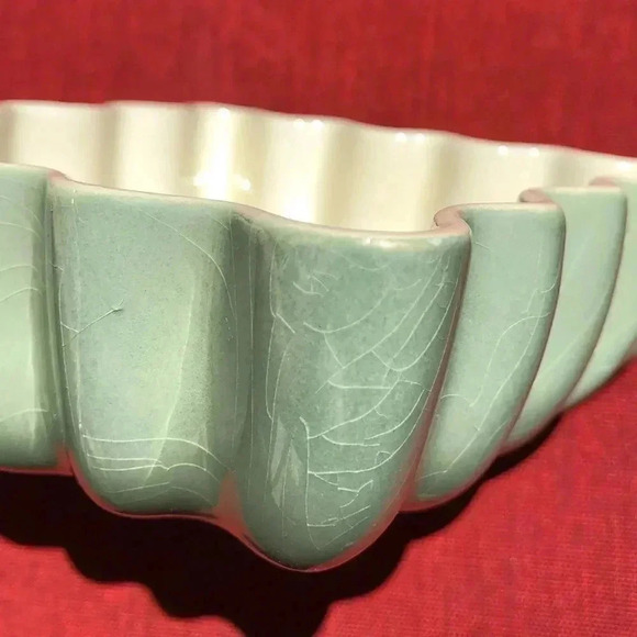 Weil Ware California Pottery Scalloped Edge Dish - Picture 4 of 11